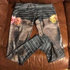 teeki leggings